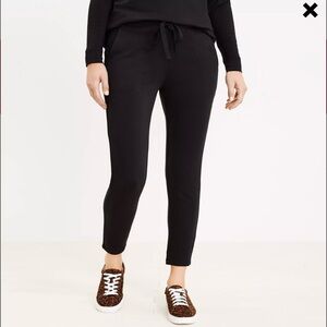 Lou & Grey (Loft) signaturesoft sweatpants. Regular length. Size l - large
